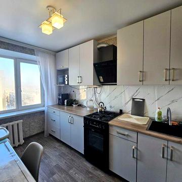 Продаж 3-кімнатної квартири в центрі міста