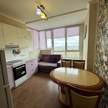 Михайла Донця вул., 2-А