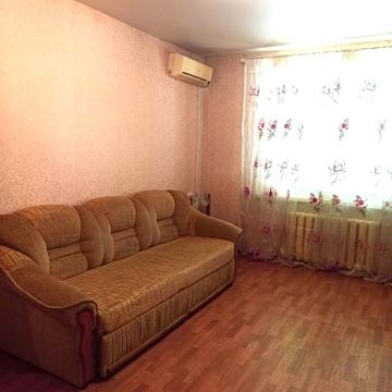 Будівельників вул., 23