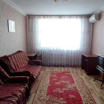 Єлизавети Чавдар вул., 7