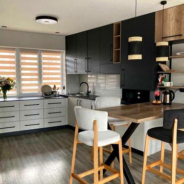 Продаж 2-поверхового котеджу Львівська область