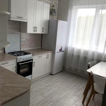 Здам 1-но кімнатну квартиру по вул.Піщана 1Б