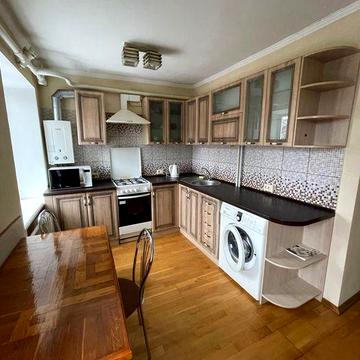 Сдам 2к квартиру студию на Писаржевского