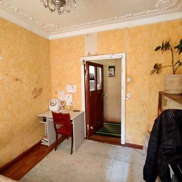 Продам 2-комн. квартиру, Адмиральский проспект