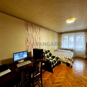 Продам 2к.кв. пр.Богдана Хм. СВІТЛО Є! 27000$