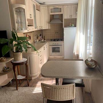 Сдам своб 2х комнатную квартру