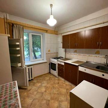 Продаж 2 к квартири м, Нивки 5 хвилин