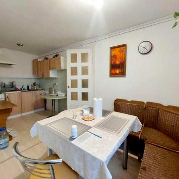 Продаж квартири особнякового типу вул. Ковельська Новознесенська