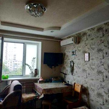 Продам 1 гостинку р-н Новые Дома, улица Харьковских Дивизий