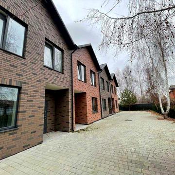 Продаж 2 пов. таунхауса з газом в мальовничому Ворзелі