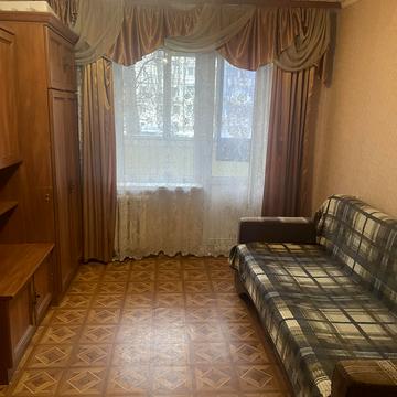 Гната Юри вул., 1