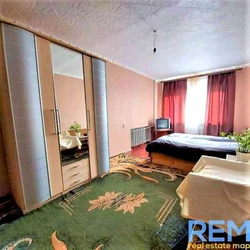 Продам 2 комн квартиру на Ядова 6 этаж 52 кв.м