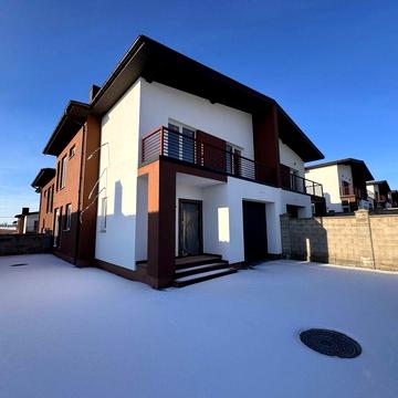 Продаж цегляного котеджу з гаражем, 129 м²