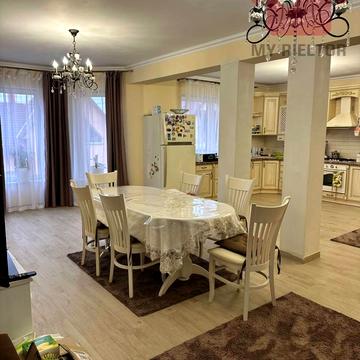 Собранецька вул., 15