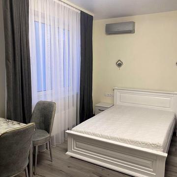 Без КОМІСІІ  Оренда 1 кім. кв.біля м.Чернігівська.