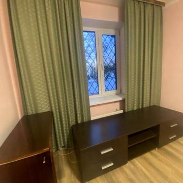 Оренда 1к кв-ри  вул  Братства Тарасівців, 5Б.   (7 хв  М Харківська)