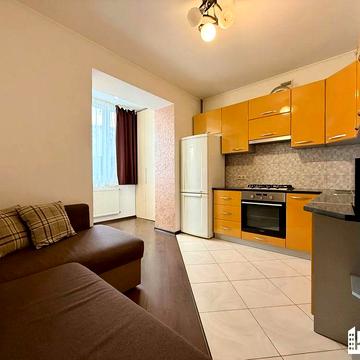 Укомплектована однокімнатна квартира в новобудові на Каскаді