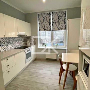 Ованеса Туманяна вул., 1-А