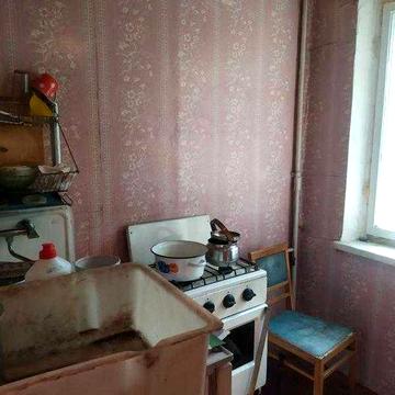 Продам 1 из.кв р-н Новые Дома, бульвар Жасминовый,14