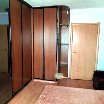 м Мінська, вул.Л.Лукяненка 7, 2к. все окремо, добрий стан, вільна