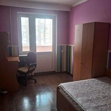 Оренда 2к квартири  по вул Мілютенка, 11