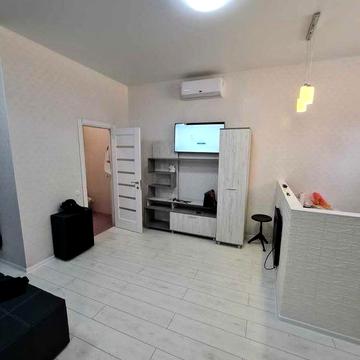 Продам однокімнатну квартиру м.Чорноморськ район Моноліт