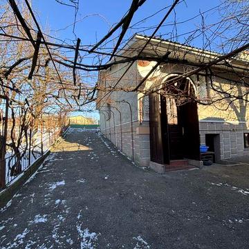 Продається будинок в м. Шептицький