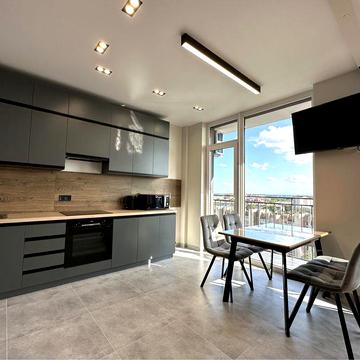 Оренда 1 кім. квартири в центрі вул. Коновальця