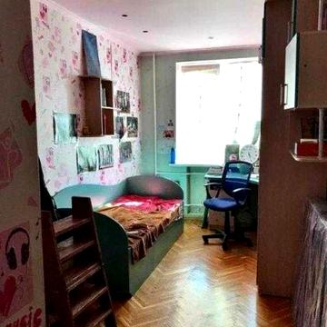 Продам 2 из.кв. р-н Новые Дома, ул.Каденюка