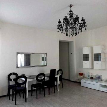 Продам 3 кімнатну квартиру на вул. Софіївській. Історичний центр Одеси