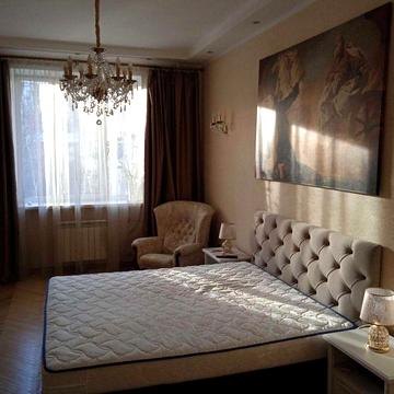 Здається в оренду 2 кімнатна квартира, вул. Здановської, 75