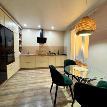 Продається житловий будинок