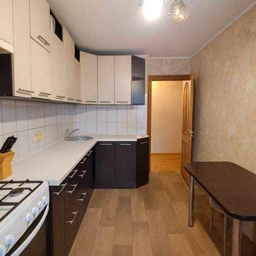 Продаж 4кімнатної квартири р-н Рокосовського Сертифікат