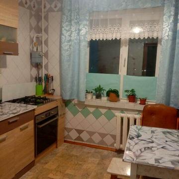 Продаж 2к Квартира Перемоги площа