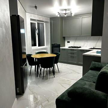 Здам стильну 1 км вул. Целевича 10