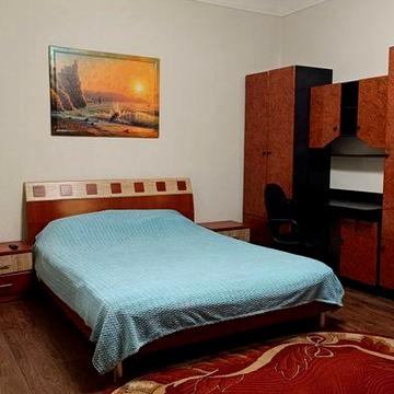 Довгострокова оренда однокімнатної квартири на Суворова