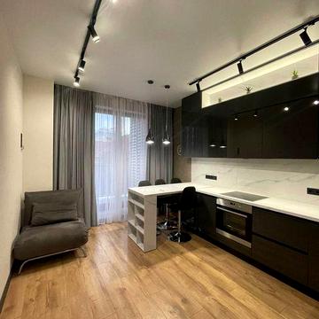 Сдам! ЖК Граф на Азарова .Ул Морская . Дорогой ремонт, открытый балкон