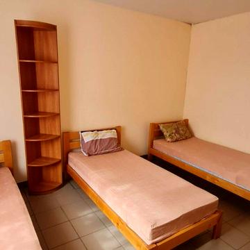 Левадівська вул., 28 Б 