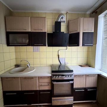 Продаж просторої 3-х кімнатної квартири Самоквасова ( Шерстянка)