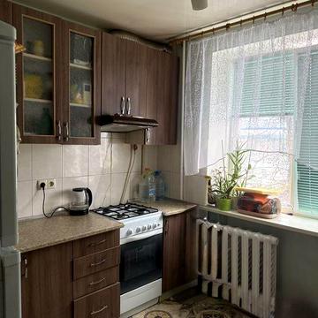 В теплому будинку з 2 окремими кімнатами, район Водоканалу, Зоопарку.