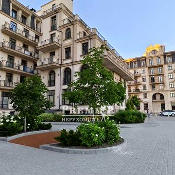 Продам 3-х комнатную квартиру с терассой у моря