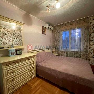 Продам затишну 2-кімнатну квартиру на ж/м Ломівський (Фрунзенський)