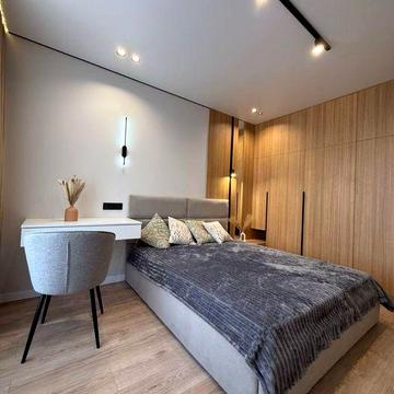 Квартира з дизайнерським ремонтом! Центральний парк! Без комісії