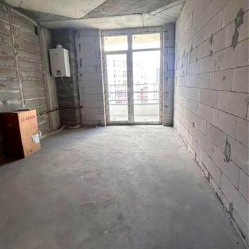 Терміново! Квартира біля набережної в заселеному будинку! Без комісії!