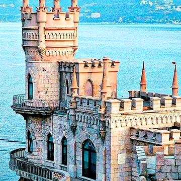 Гніздо Ластівки особняк з панорамним краєвидом біля м.Дніпро