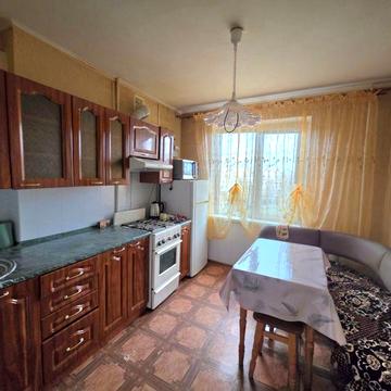 3 комнатная Содружества, 86 рядом Юбилейная