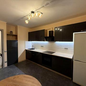 Новобудова Власник Київ Центр Євродвушка з орендарем Генератор ЖК Оранж Сіті