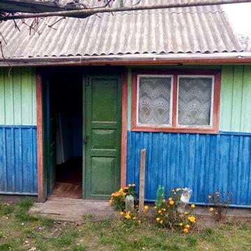 Продається будинок  за 100 км  від Києва