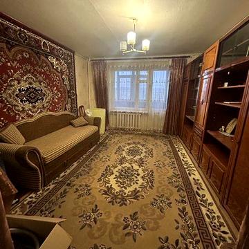Оренда. 1кімнатна квартира 173кв-л, Курчатова 19. Все є. 3400