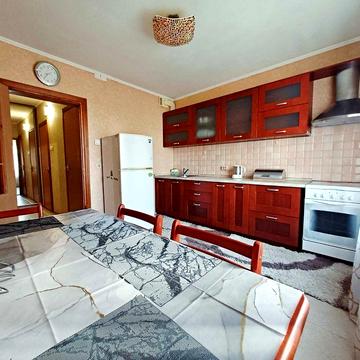 Сдам 2к кв метро Иподро,Васильковская